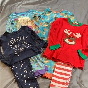 Lot of 4 girls 2 piece pajamas.
